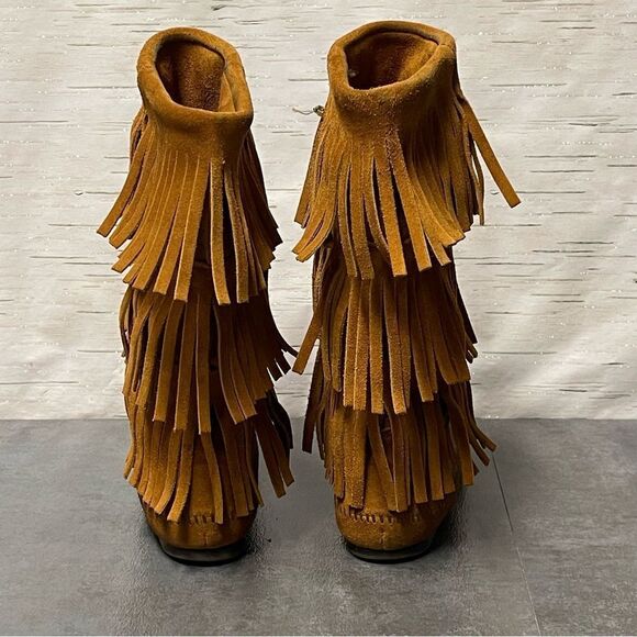 Minnetonka Women’s 3-Layer Fringe Brown Suede Leather Boots Size 8 - Picture 6 of 16
